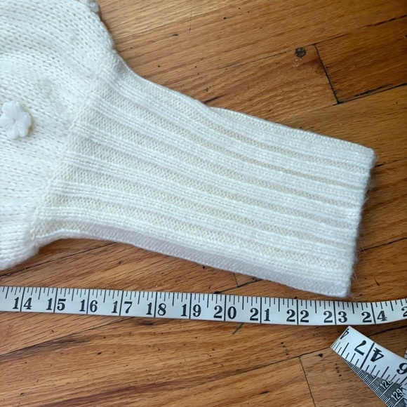 Farm Rio 3D Floral Pullover Sweater Size XL - Picture 6 of 7